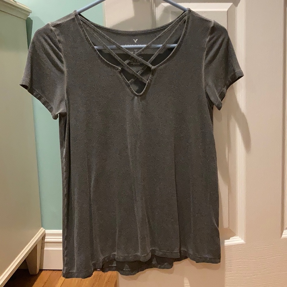 American Eagle gray criss cross top